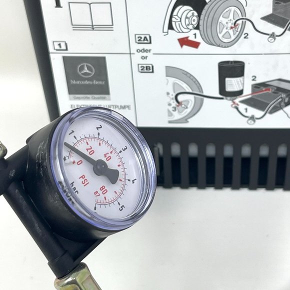 MERCEDES BENZ AIR COMPRESSOR A0005831302 Trunk Spare Tire Air Pump OEM - Picture 11 of 12